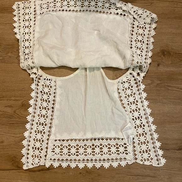 Rip Curl White Lace Trim Tank Top - Picture 6 of 12